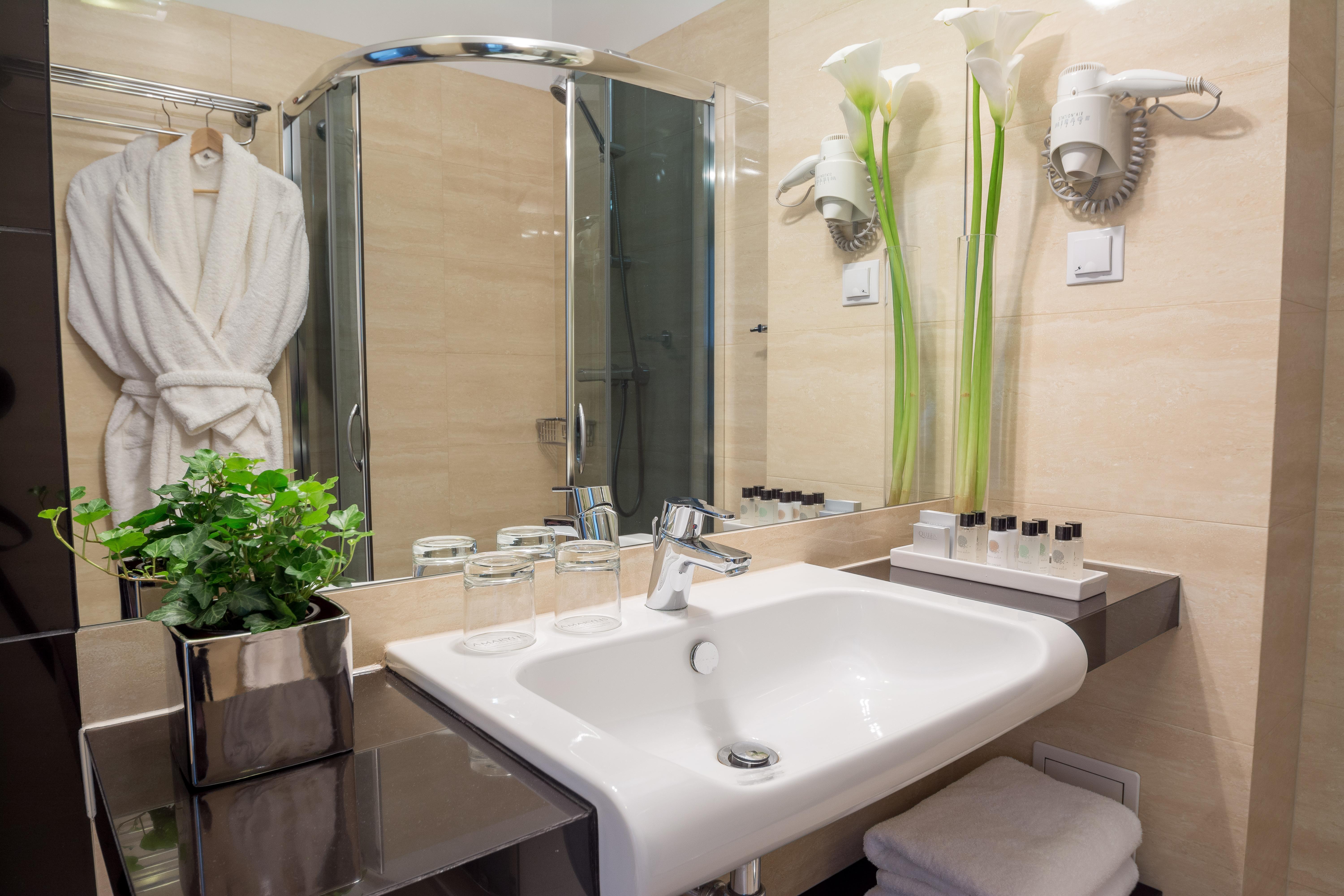 Queen Boutique Hotel Krasków Εξωτερικό φωτογραφία