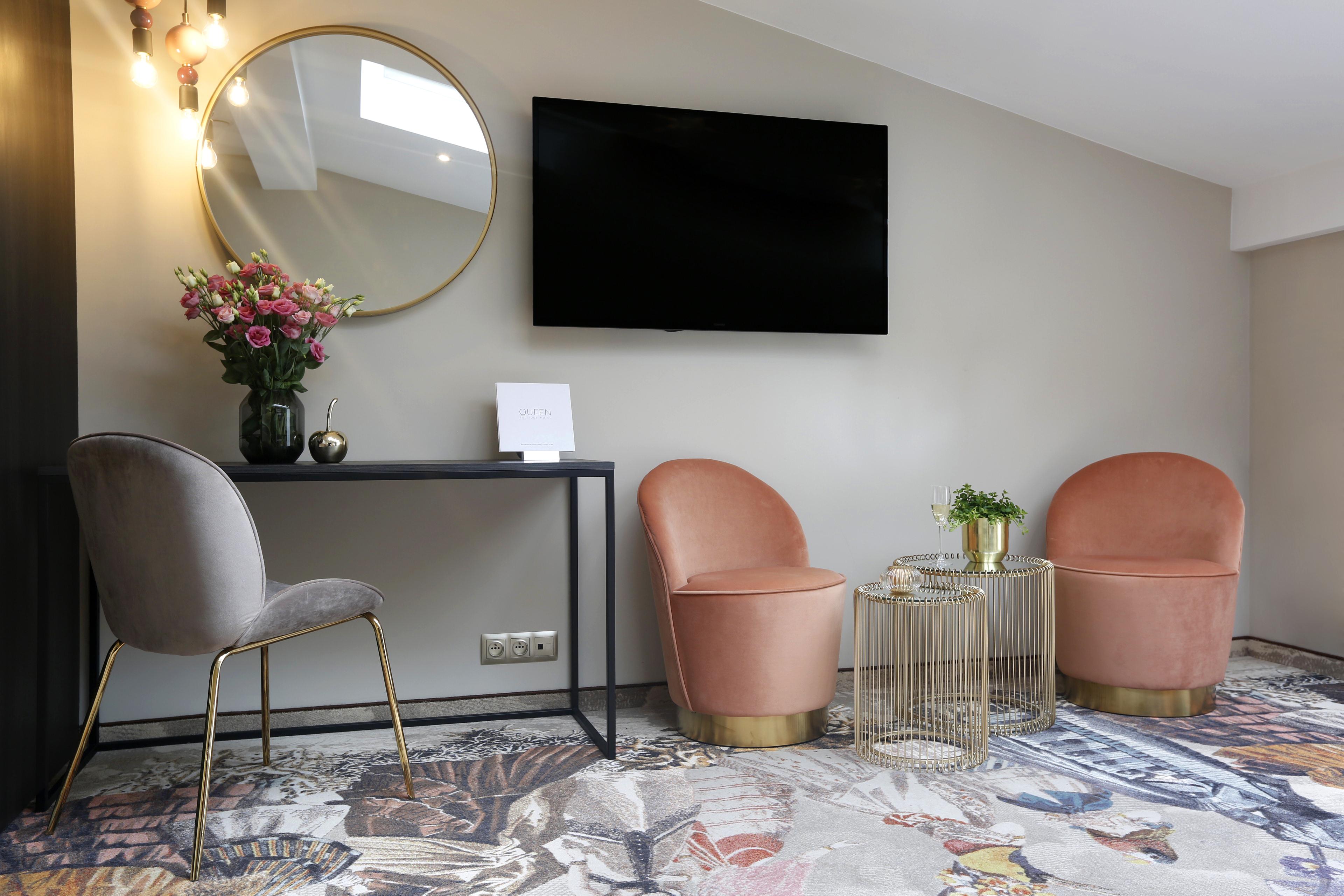 Queen Boutique Hotel Krasków Εξωτερικό φωτογραφία
