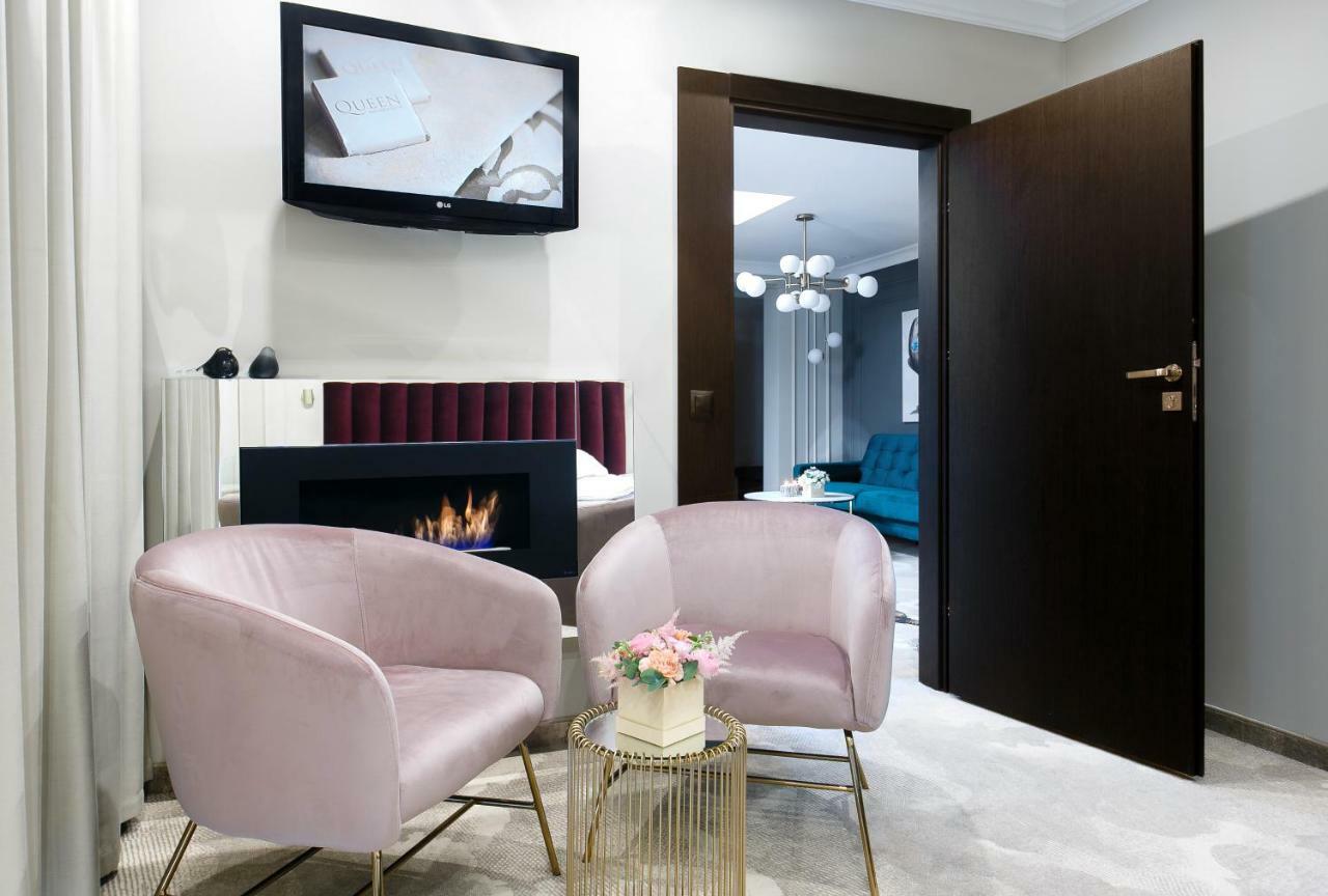 Queen Boutique Hotel Krasków Εξωτερικό φωτογραφία
